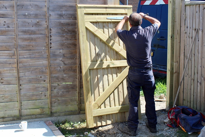 Reliable & Efficient Wood Gate Repair Services